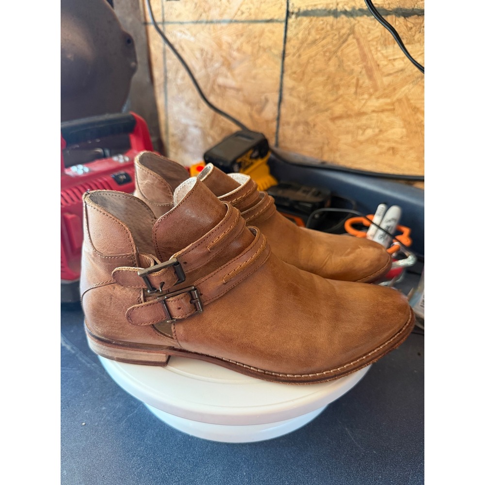 Free People Tan Leather Double Buckle Ankle Boots Pointed Toe Size 37
